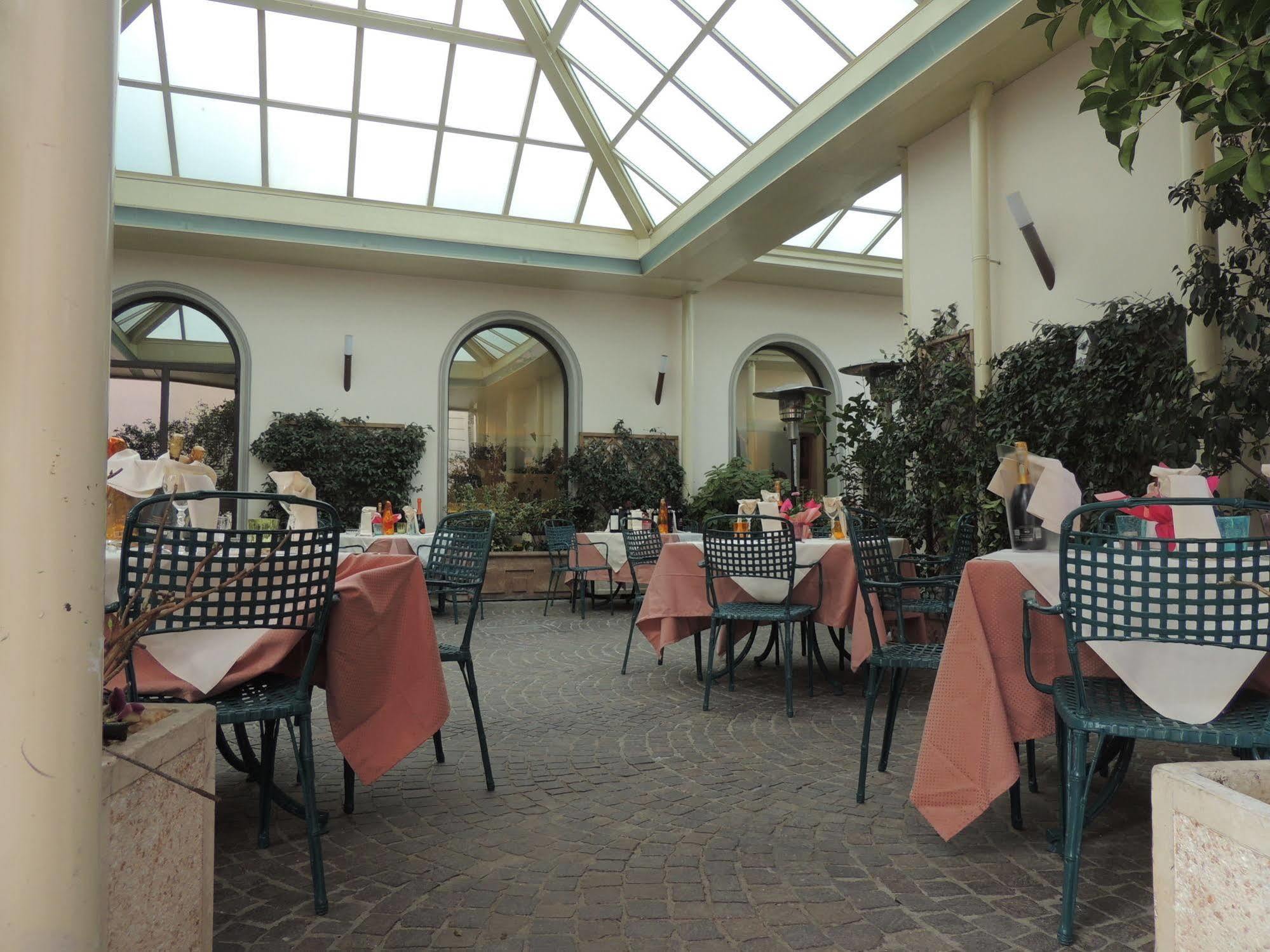 Verdi Boutique Hotel 4*